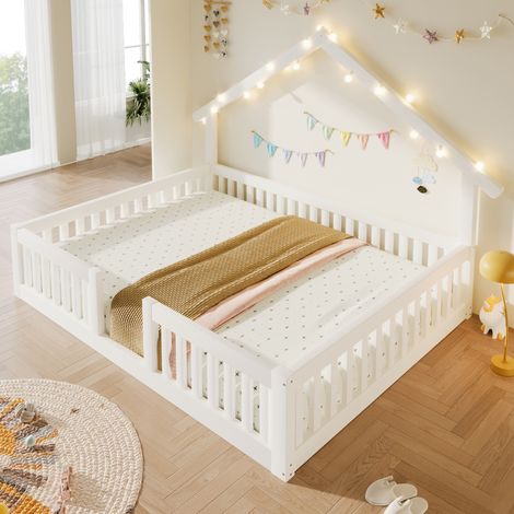 Lit maison 140x200 cm en bois avec barrière de sécurité, lit cabane enfant avec guirlande LED, sommier inclus, lit au sol - Blanc (1/5)