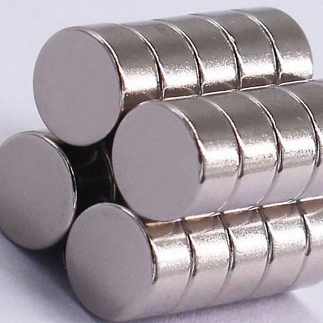 100 aimants en néodyme à vendre, aimants puissants pour les loisirs créatifs, le bricolage scientifique, aimants pour réfrigérateur, aimants ronds, multi-usages. (1/5)