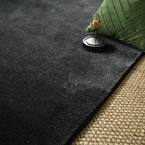 Tapis doux - Hypnose noir velours - Galon noir - 80 x 150 cm (1/5)
