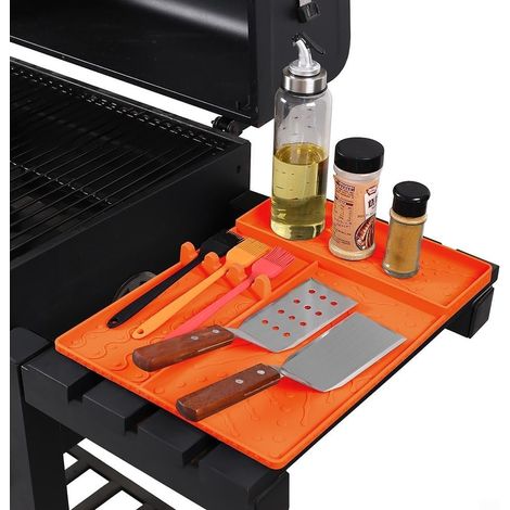 Tapis de barbecue en silicone résistant aux hautes températures avec canaux d'égouttement intégrés, parfait pour maintenir la propreté du barbecue (1/5)