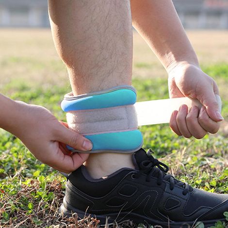 Ensemble de Poids de Cheville Rembourrés pour L'entraînement de Force et la Gymnastique, Sangles de Poids de Poignet Invisibles pour Hommes et Femmes (1/5)