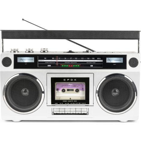 Â¡Da vida a tus recuerdos con nuestro Ghetto Blaster Retro de los aÃ±os 80
SumÃ©rgete en el ambiente de los aÃ±os 80 con este Ghetto Blaster de diseÃ