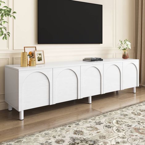 Meuble TV bas 180 cm, 5 portes relief arche et passe-câbles, en MDF et métal, pour salon, Blanc (1/5)