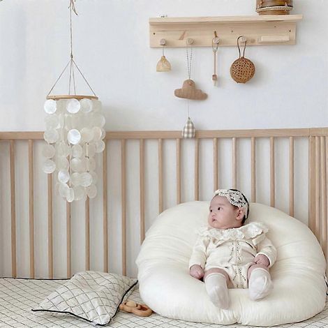 Carillon éolien en coquillage pour décoration de chambre, style nordique, pour la maison ou le bureau, pour la chambre d'enfant ou la crèche. Décoration murale idéale pour des cadeaux originaux. (1/4)