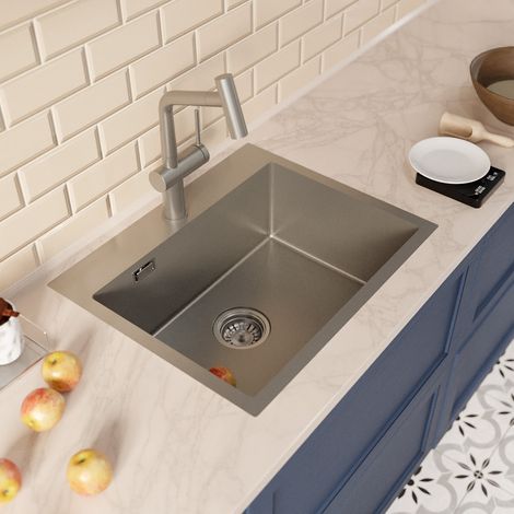 Ceramia Timeless 55x45x21 cm lavello da incasso + miscelatore in acciaio inox con doccetta estraibile, gun metal spazzolato (1/4)