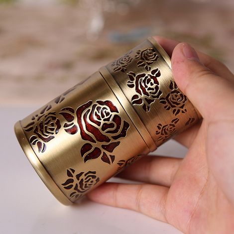 Boîte de rangement élégante pour cotons-tiges et cure-dents, motif floral vintage rouge et or (1/5)