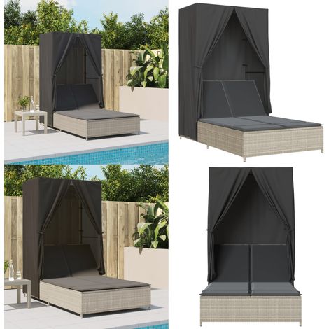 Chaise longue double avec toit et rideaux gris clair poly rotin - Chaises Longues Doubles - Transats - Lit De Bronzage - Mobilier De Jardin - Chaises Extérieures - Home & Living (1/5)