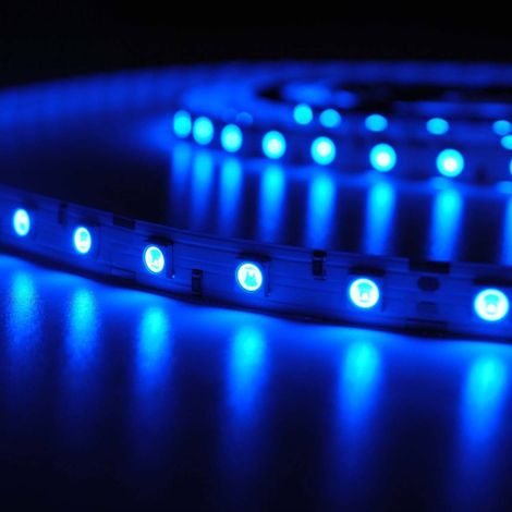 TrAdE Shop Traesio - Bobina Striscia Strip Led 5050 Flessibile 5m 300 Led Adesiva Luce Interno Ip 20 - -Blu -
