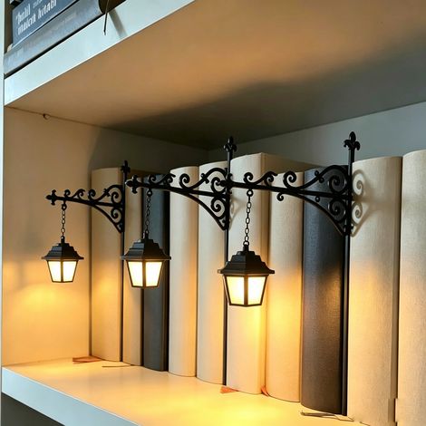 Nouvelle lampe de bibliothèque - Éclairage décoratif pour étagère avec lumière chaude, veilleuse LED pour coins lecture, lampe de bibliothèque en fer forgé style lanterne - Lot de 3 (1/5)
