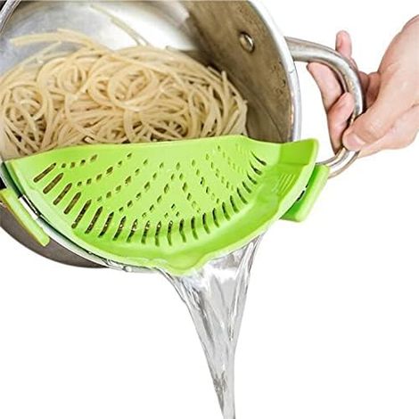Pince - passoire à pâtes en silicone - universelle - compatible avec tous les récipients et bols. Clip - passoire - idéale pour la viande, les légumes et les fruits. Passoire peu encombrante (1/3)