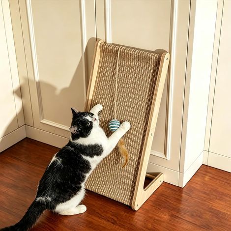 Griffoir double usage pour chat, 72 cm, colonne à griffer en sisal en forme de L, tapis griffoir pour chat avec balle de jeu, planche à chat pour mur et coin (1/5)