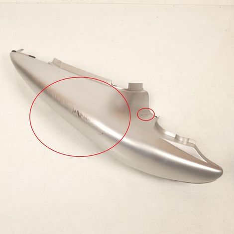 [PRODUIT D'OCCASION] Coque arrière droite origine pour moto Suzuki 650 SV 1999 à 2002