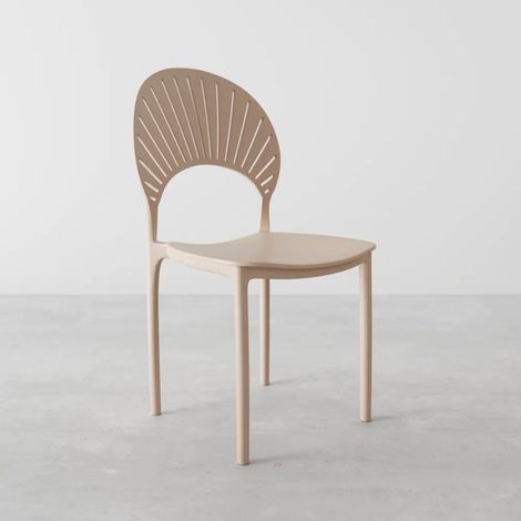 Chaise empilable en polypropylène gris tourterelle avec dossier à rayons Iris (1/4)