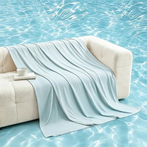 Manta refrescante de verano, suave y transpirable, de color liso, ideal para sofá cama (150x200cm, verde claro). (1/3)