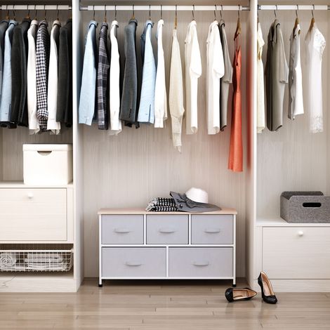 Cassettiera, mobile contenitore, 100 x 30 x 54 cm, 5 cassetti, tessuto non tessuto grigio, struttura in acciaio bianco, legno chiaro