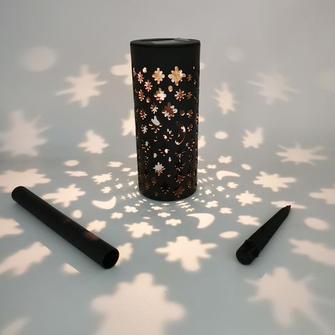 Lanterne solaire découpe étoile et lune – Piquet au sol ajouré – Effet lumière tamisée poétique，6 pièces