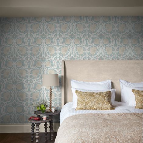 Papier peint intissé William Morris Pimpernel Ocean 1005 x 52cm Vert bleuté, beige, pêche