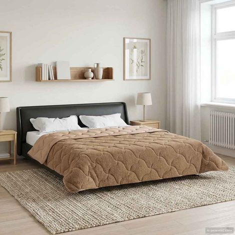 Winterbettdecke Taupe 220 x 260 cm Mikrofaser und Teddy-Fleece