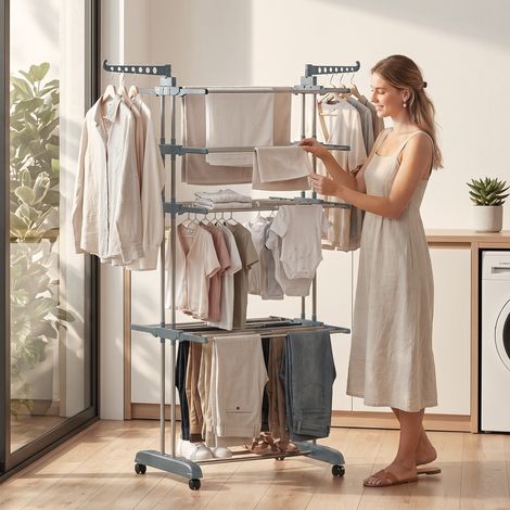 Séchoir à linge pliant 5 niveaux, roulettes et cadre acier inoxydable, gris, pour intérieur et buanderie. (1/5)