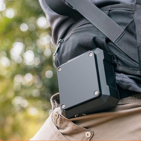 Tragbarer Ventilator, wiederaufladbare Notleuchte per USB, Nackenventilator mit Licht für den Außenbereich, geeignet zum Wandern, Campen und Bergsteigen. (1/5)