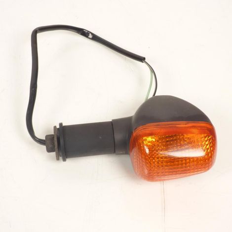 [PRODUIT D'OCCASION] Clignotant arrière droit pour scooter Suzuki 125 UE 2001 à 2003