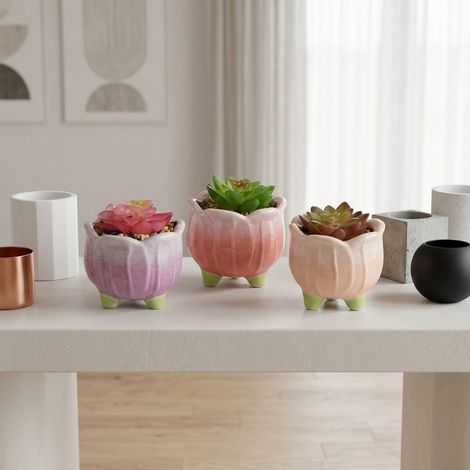 Trio Tulip Artificial Potted Plant Decor (1/2)