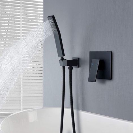 Elegante doccetta a mano con elevata pressione dell'acqua, soffione quadrato con scarico in silicone e finitura cromata per un'esperienza doccia rigenerante. (1/5)