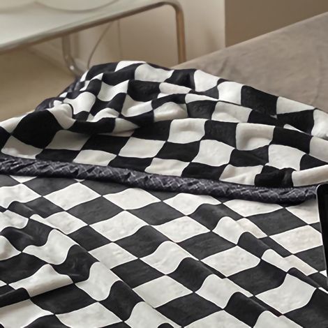 Schlichte Vintage-Schachbrettdecke, Herbst/Winter, wärmende Kuscheldecke aus Flanell-Fleece, Sofadecke, Freizeitdecke, modernes Schwarz, 150 x 200 cm (1/5)