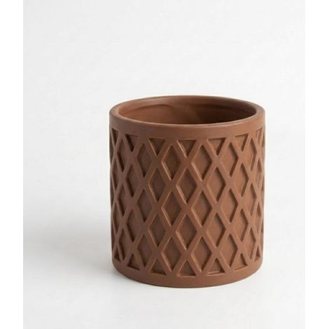 Pot de fleurs marron avec cache-pot géométrique (1/3)