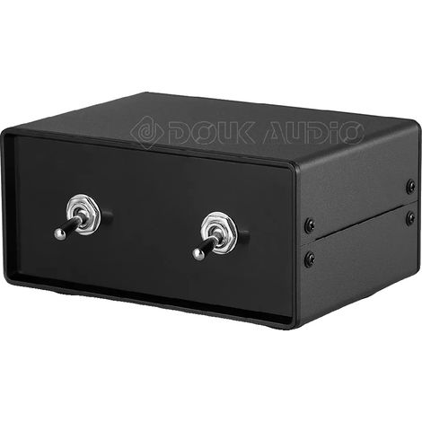Conmutador de audio, hasta 1000 W, 2 canales, diseño compacto, circuito pasivo, certificado CE. (1/5)