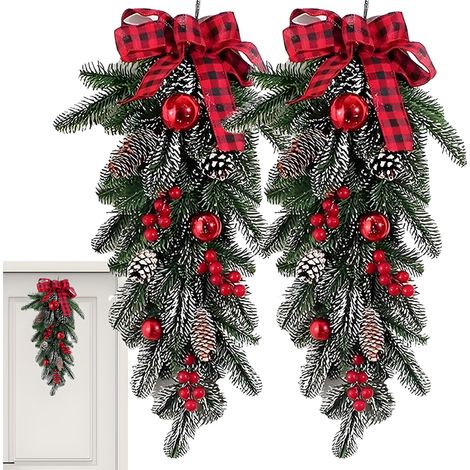 2 couronnes de Noël 60 cm - Décorations de sapin de Noël avec pommes de pin et baies rouges - Pour portes, murs et cheminées (1/5)