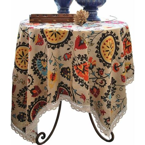 Nappe lavable jacquard à motif floral bohème moderne avec dentelle pour table à manger, 137 x 137 cm (1/5)