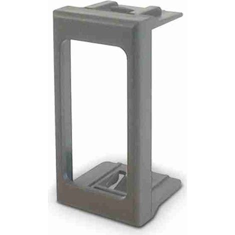 Adaptateur série BTICINO AXOLUTE de couleur gris argent non métallique