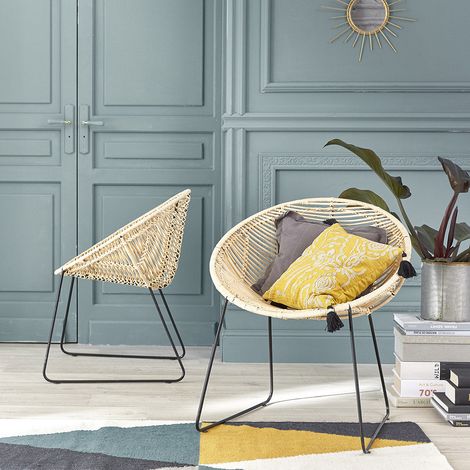 Lot de 2 chaises en rotin et métal (1/5)