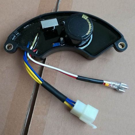 Régulateurs de tension 3 KW 4 KW 5 KW 5,5 KW AVR 3-5,5KW, régulateurs de tension pour générateurs, stabilisent la tension de sortie, adaptés aux générateurs de 3 à 5,5 kW. (1/4)