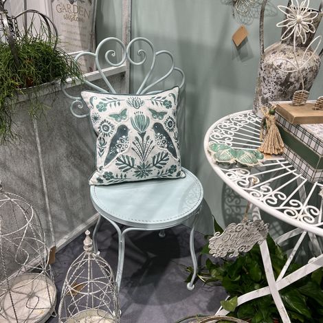Chaise de jardin fer dossier coeur 42x42x93cm (1/2)