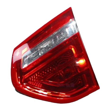 [PRODUIT D'OCCASION] Feu Arriere Interieur Droit CITROEN C4 Picasso ♻️ Ref Oe. 6351cc - Garantie à vie (1/3)