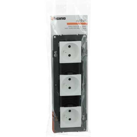 Legrand – Triple prise de courant précâblée 16A – Connexion à bornes automatiques – Finition Neige – Pour installations électriques standards (1/4)
