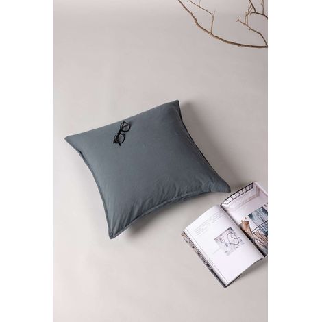Ronja taie d'oreiller 45x45cm gris foncé. (1/4)