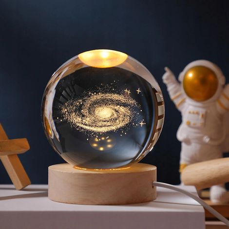 Veilleuse boule de cristal galaxie 3D avec base LED blanc chaud, idéale comme cadeau d'anniversaire pour adolescents (garçons et filles), style galaxie. (1/5)