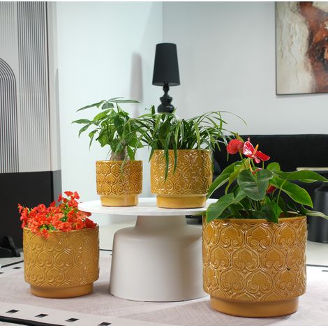Keramik-Blumentopf Ø 38 cm glänzend gelb mit Herzrelief für große Pflanzen – MEUBLIV (1/5)