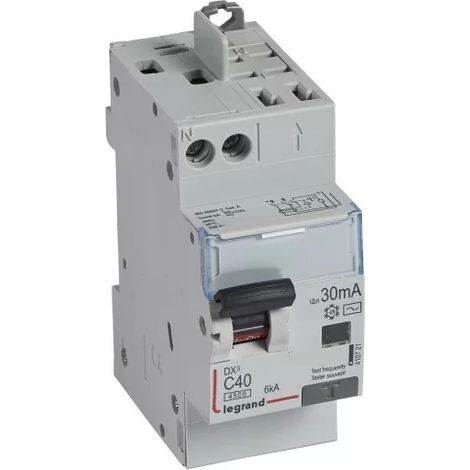 DX³ Disjoncteur différentiel 1P+N C40 4,5kA type AC 30mA TG - LEG410721