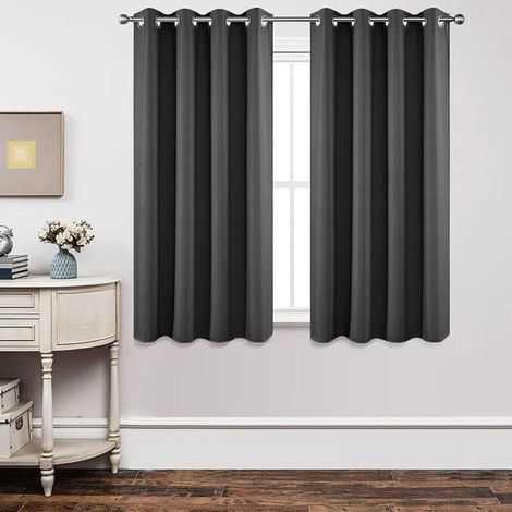 Rideau Occultant 2 Pièces, Rideau Thermique Isolant Anti Chaleur Tenture Opaque à Oeillets Isolation Lumiere Anti UV Decoration Chambre Maison Salon Intérieurs (2xL100xH130, Gris Foncé) (1/5)