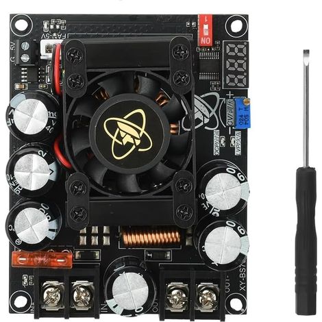 Régulateur de tension d'alimentation DC 8-32 V 900 W 30 A DC-DC Boost Convertisseur réglable Step-Up pour amplificateur audio (1/5)