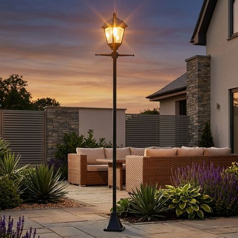 Victoriana Solar Garden Lamp Post Light (1/2)