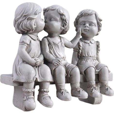 Kuss Gartenskulptur Junge und Mädchen küssend Figur