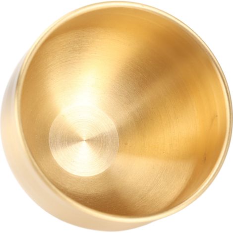 Tasses à thé en laiton avec une finition brossée élégante, lisse, durable et brillante idéales pour les banquets et les réceptions.