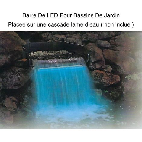 Le Poisson Qui Jardine – Barre éclairage LED étanche 30 cm pour bassins et cascades – Télécommande incluse – 6 couleurs modulables – Installation flexible avec câble 8m