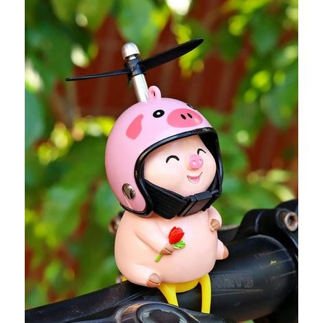 Simpatico peluche di maialino con casco, ciondolo portafortuna a forma di maialino per bicicletta, moto, auto elettrica, cruscotto, decorazione kawaii in gomma a forma di maialino per bambini e adulti (1/4)