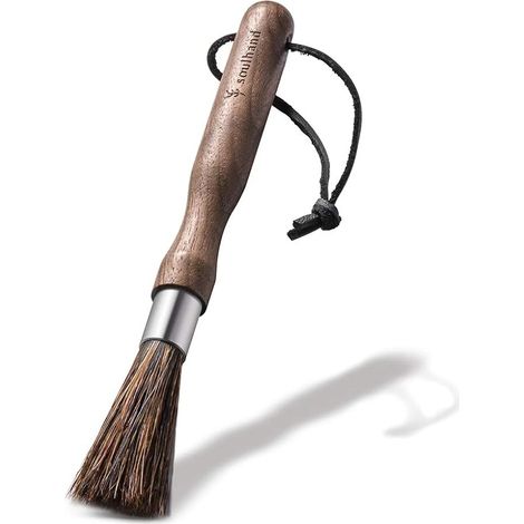 Accessoire pour moulin à café permettant le dosage, le nettoyage ou l'entretien lors de la préparation de café expresso.-AquaForge (1/5)